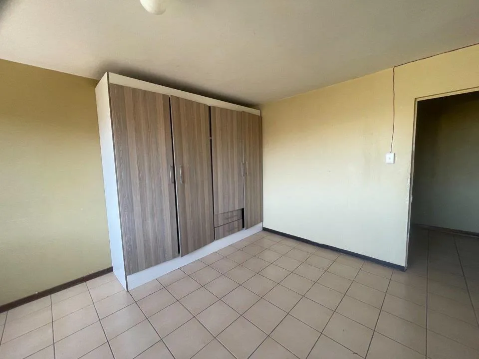 3 Bedroom Apartment / flat to rent in Sunnyside