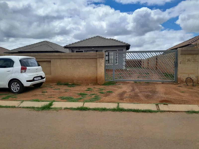 2 Bedroom House in Westonaria