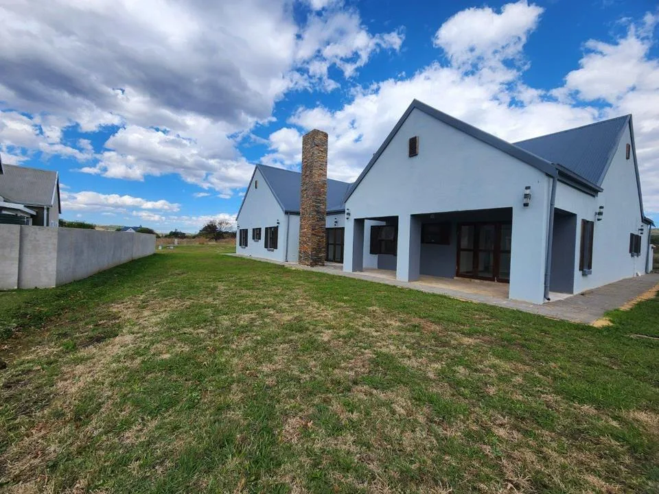 5 Bedroom House to rent in Waterlake Farm Lifestyle Estate