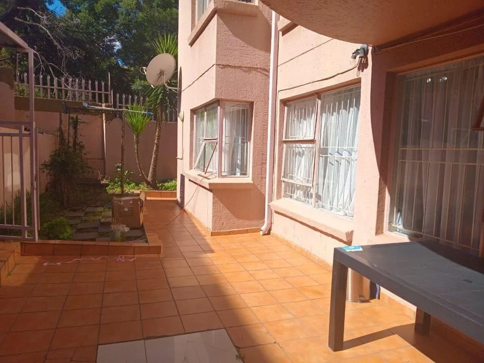 2 Bedroom Apartment / flat to rent in Winchester Hills