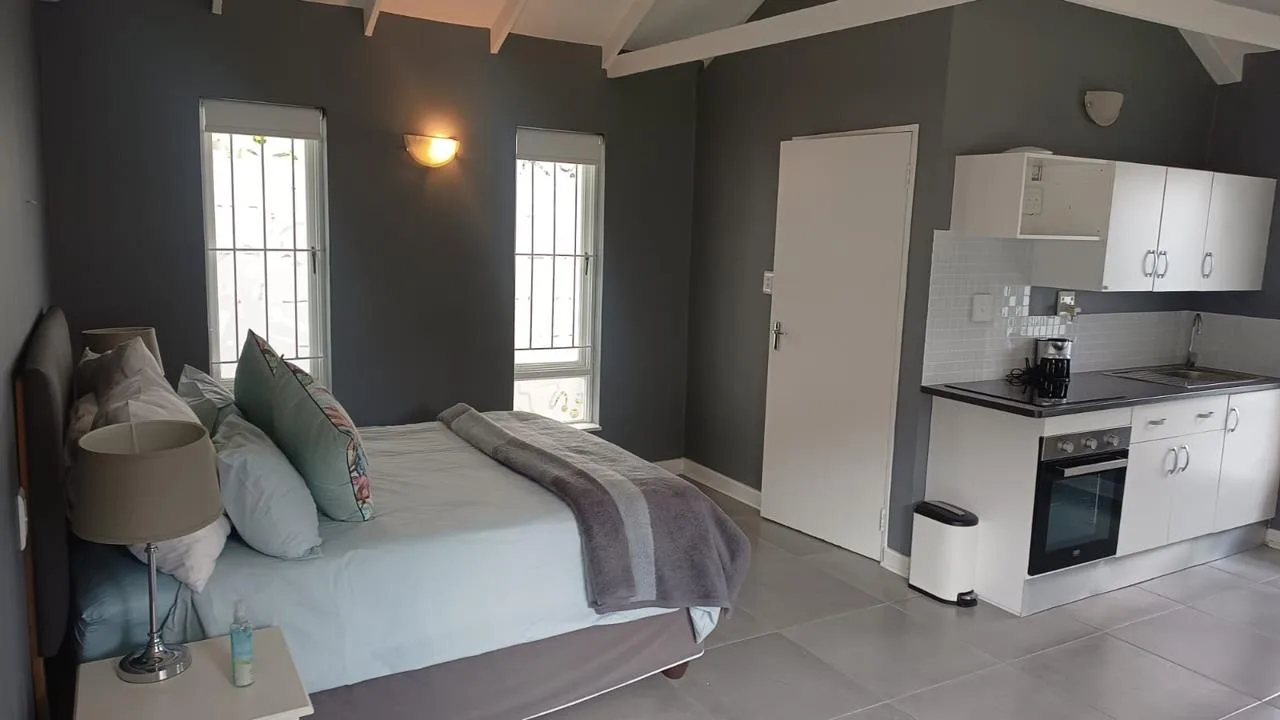 1 Bedroom Apartment / flat to rent in Greenside