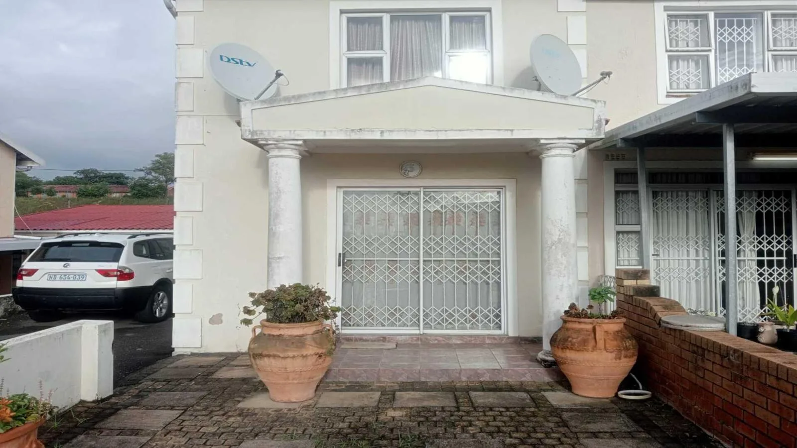 Property to rent in Westcliff