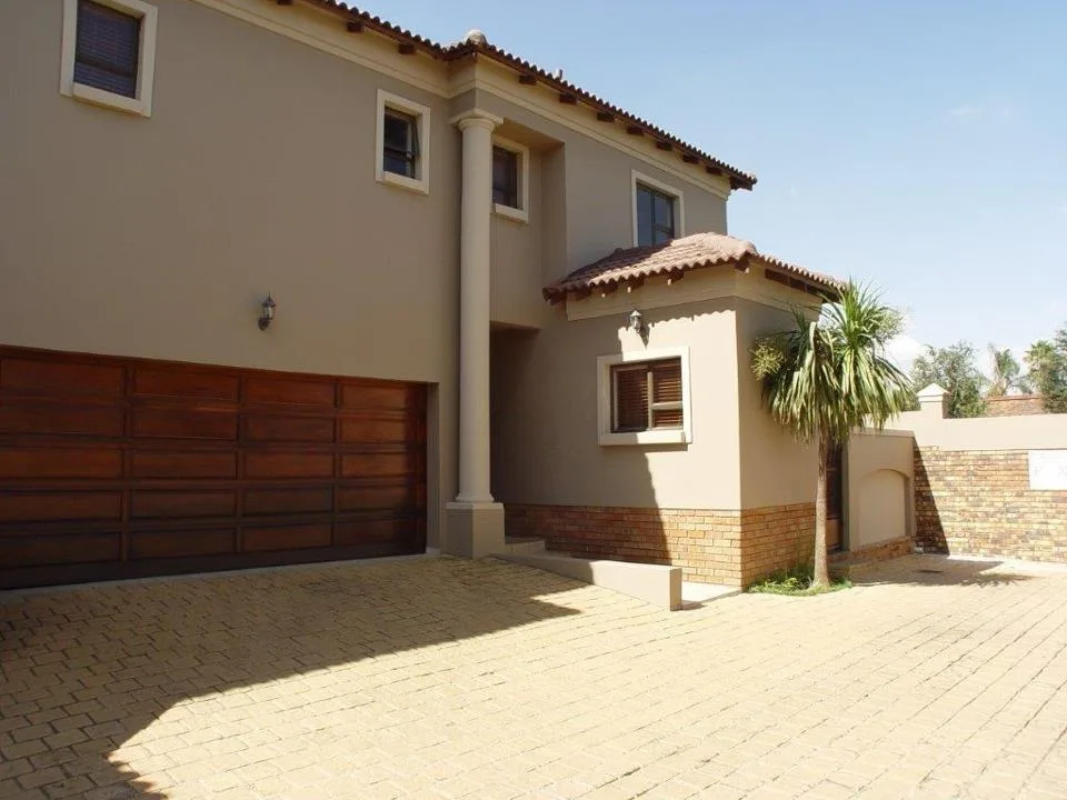 3 Bedroom Townhouse to rent in Meyersdal