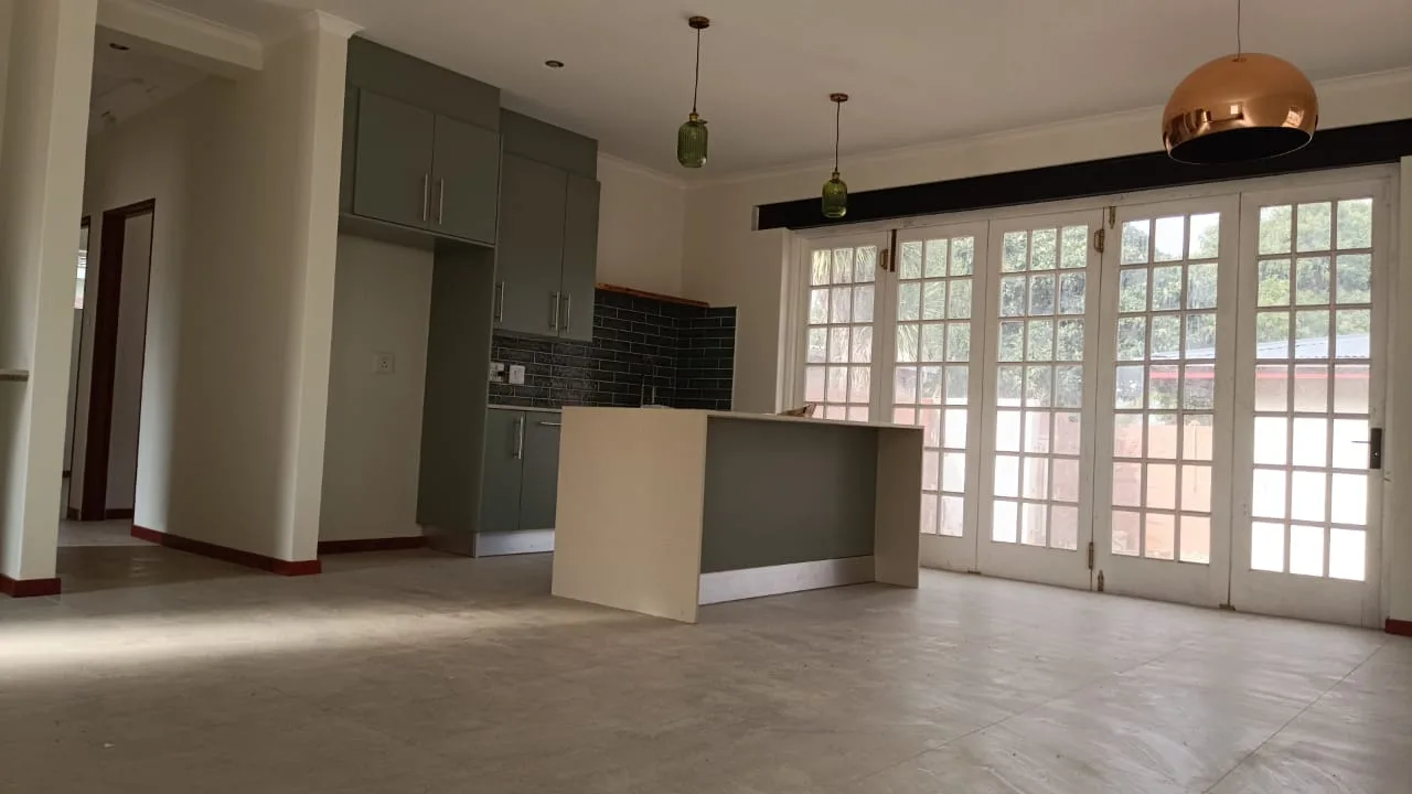 3 Bedroom Apartment / flat to rent in Victory Park