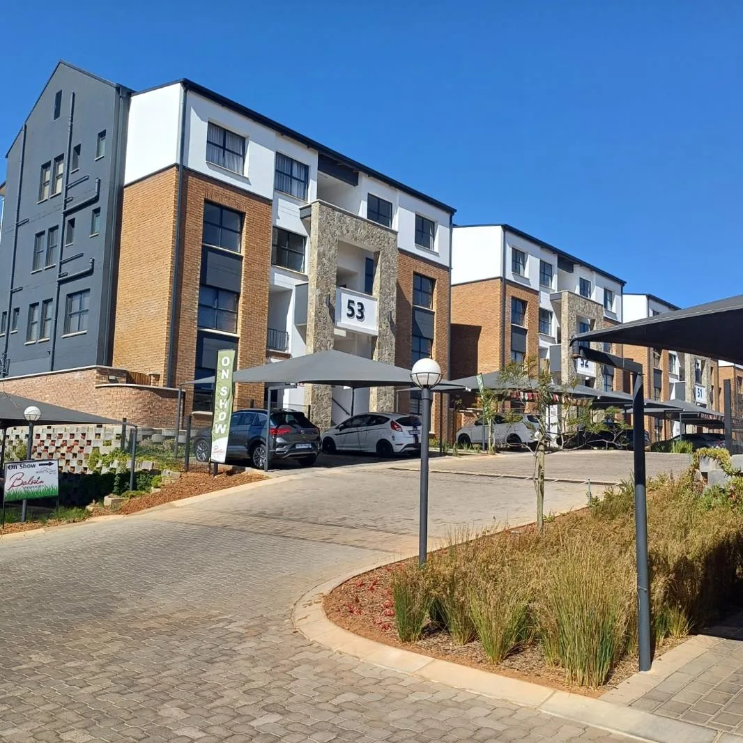 Property to rent in Mooikloof Glen Estate