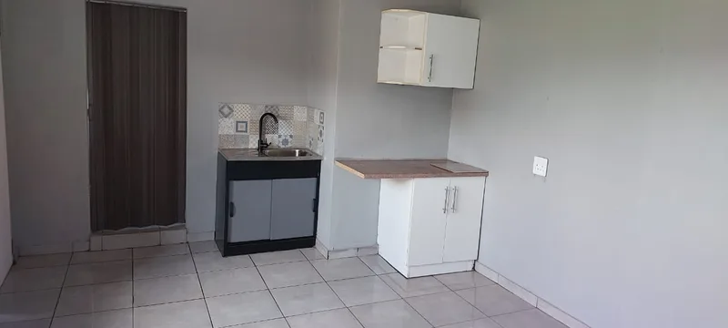 1 Bedroom Apartment / flat to rent in Klopperpark