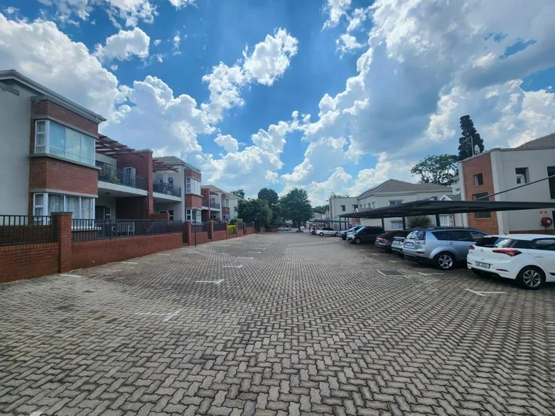 2 Bedroom Apartment / flat to rent in Parkview