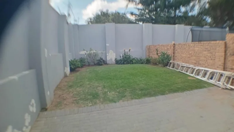 2 Bedroom Apartment / flat to rent in Farrar Park