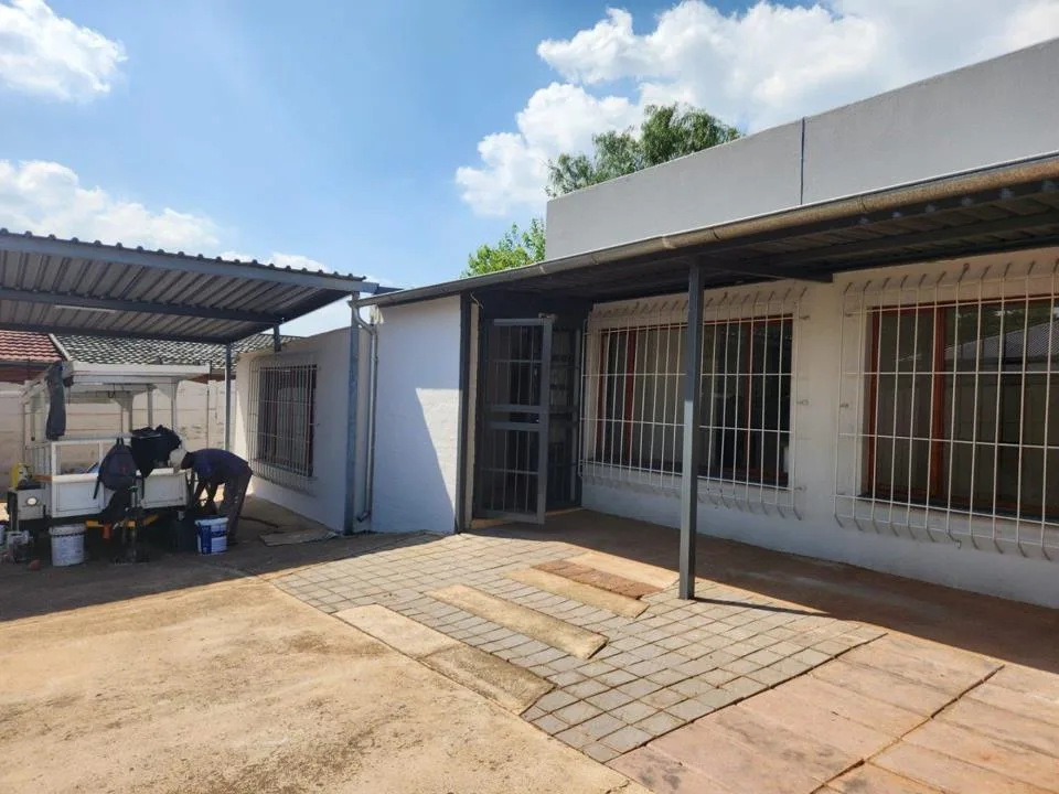 2 Bedroom Apartment / flat to rent in Monument