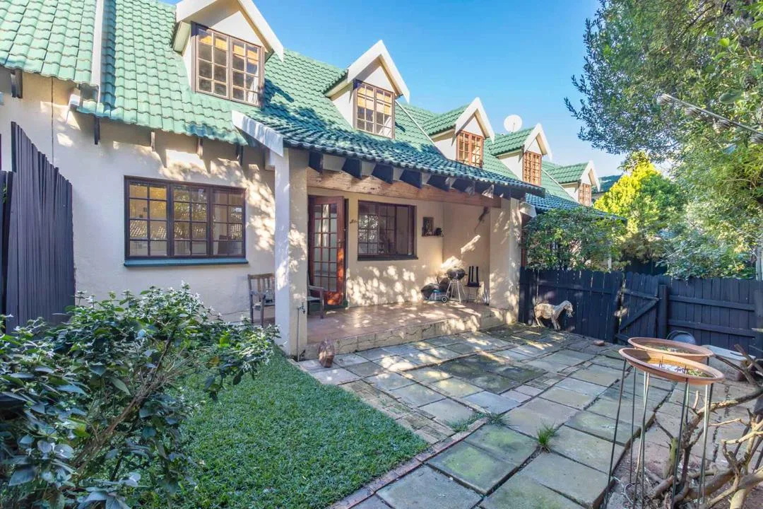 2 Bedroom Townhouse to rent in Weltevreden Park