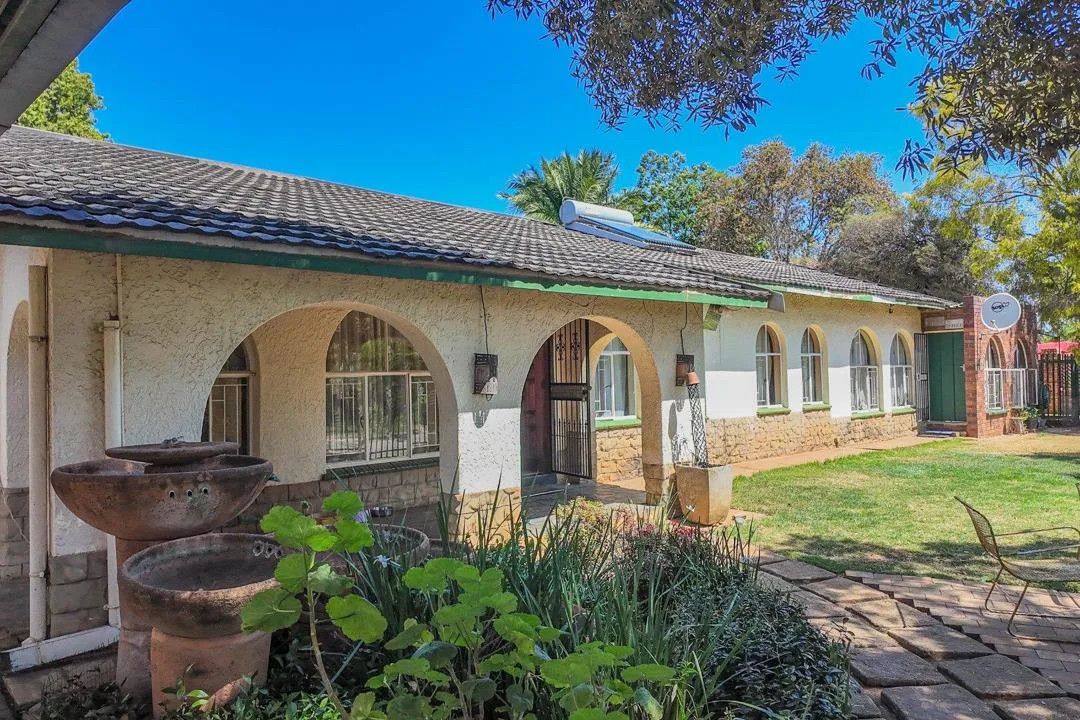 3 Bedroom House for sale in Ifafi