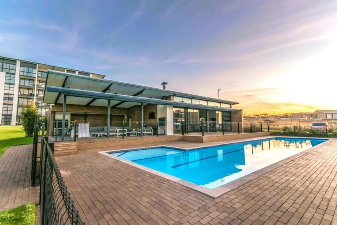 2 Bedroom Apartment / flat to rent in Midstream Estate