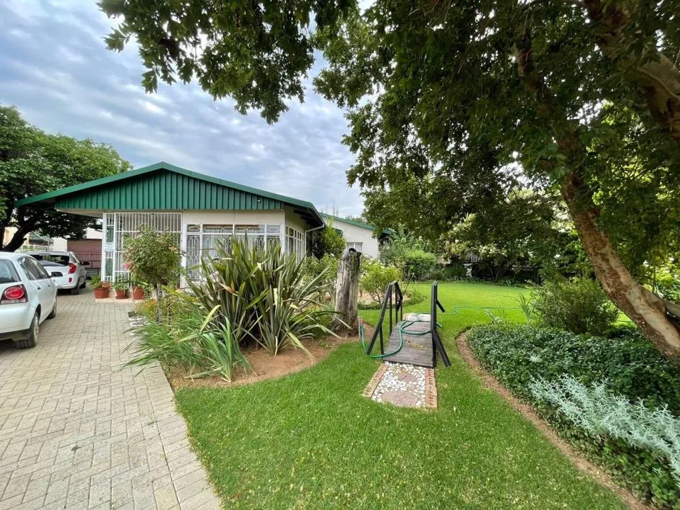 3 Bedroom House for sale in Leeudoringstad