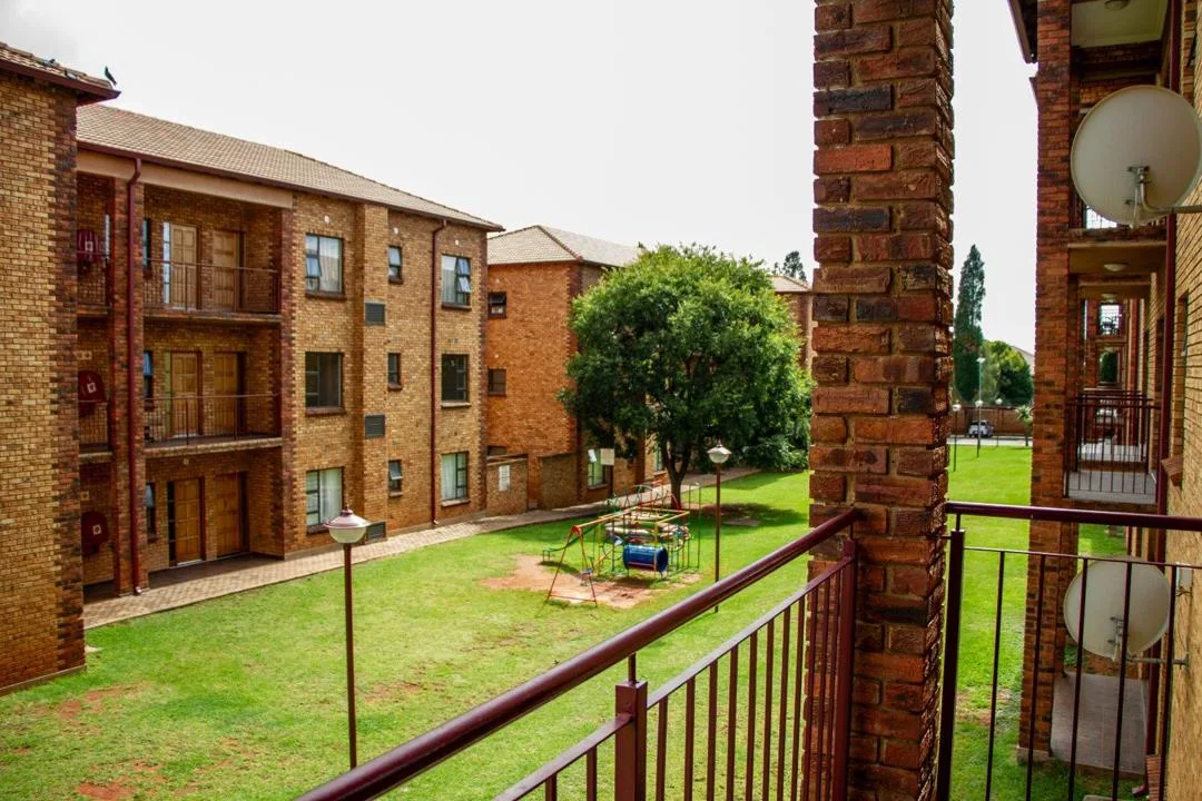 2 Bedroom Apartment / flat to rent in Groblerpark