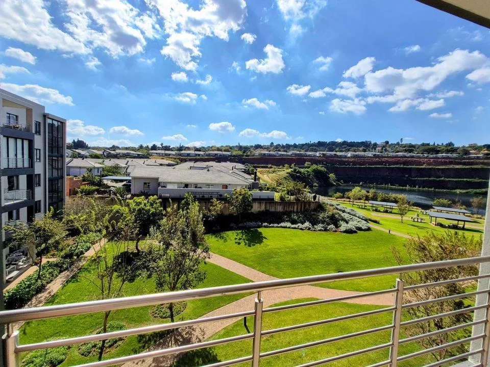 2 Bedroom Apartment / flat to rent in Waterkloof Marina Retirement Estate