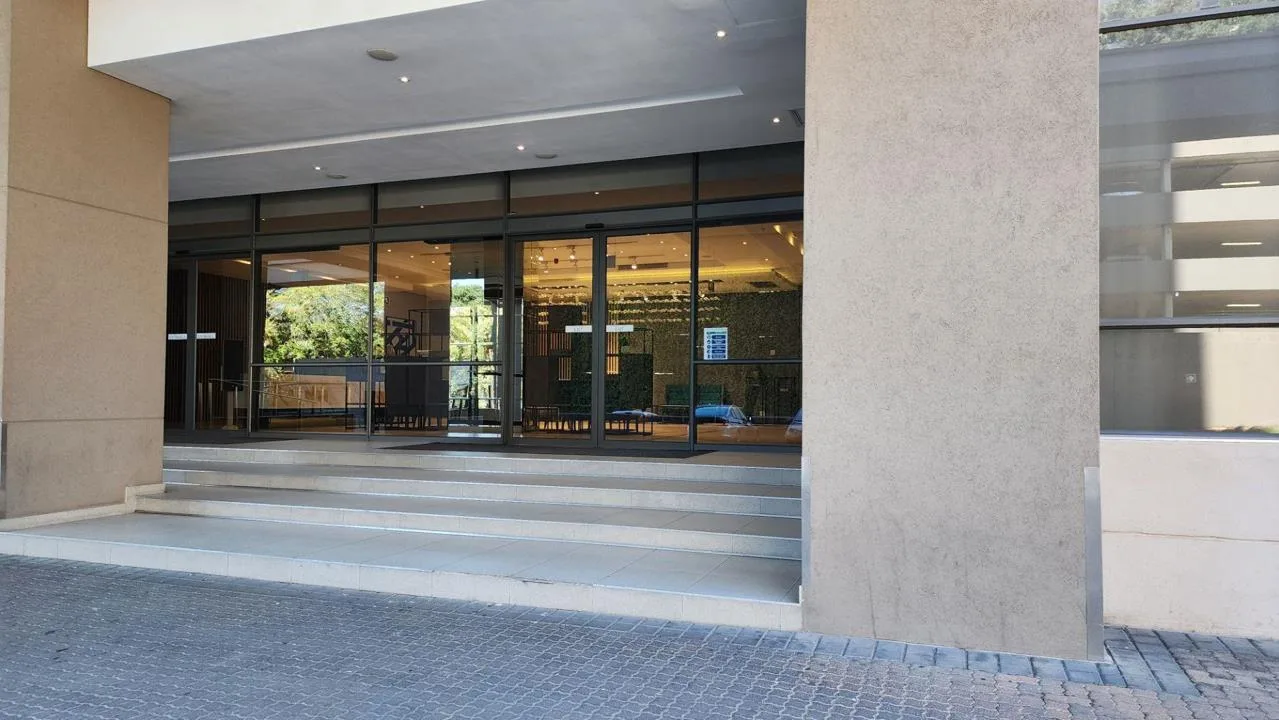 0.5 Bedroom Apartment / flat to rent in Morningside