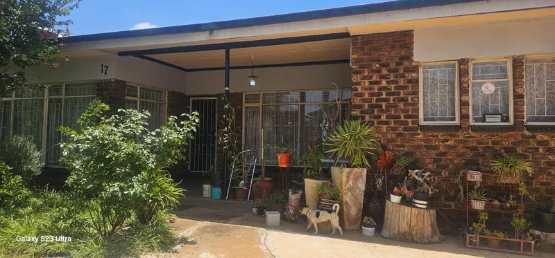 3 Bedroom House for sale in Mohadin