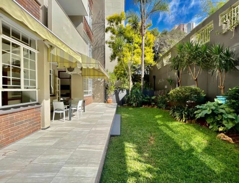2 Bedroom Apartment / flat to rent in Rosebank
