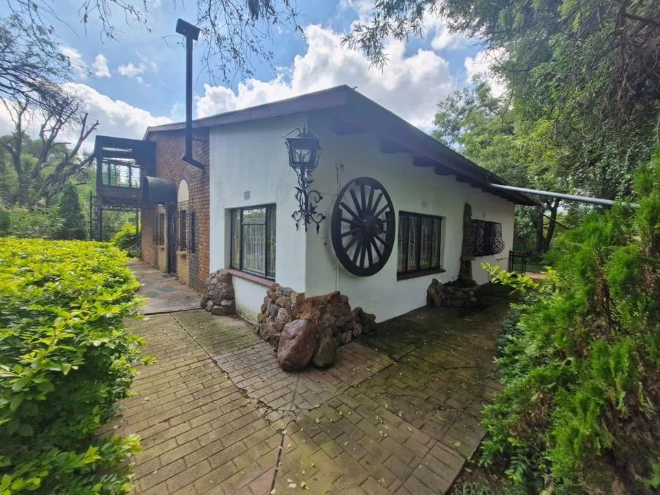 4 Bedroom House to rent in Kameeldrift East
