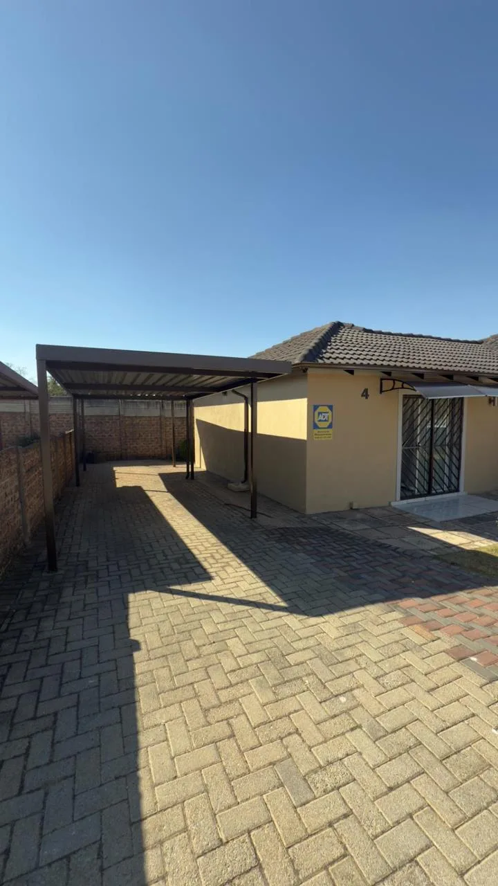 3 Bedroom Townhouse to rent in Noordwyk