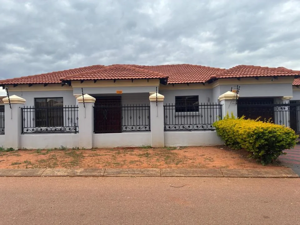 3 Bedroom House to rent in Karenpark