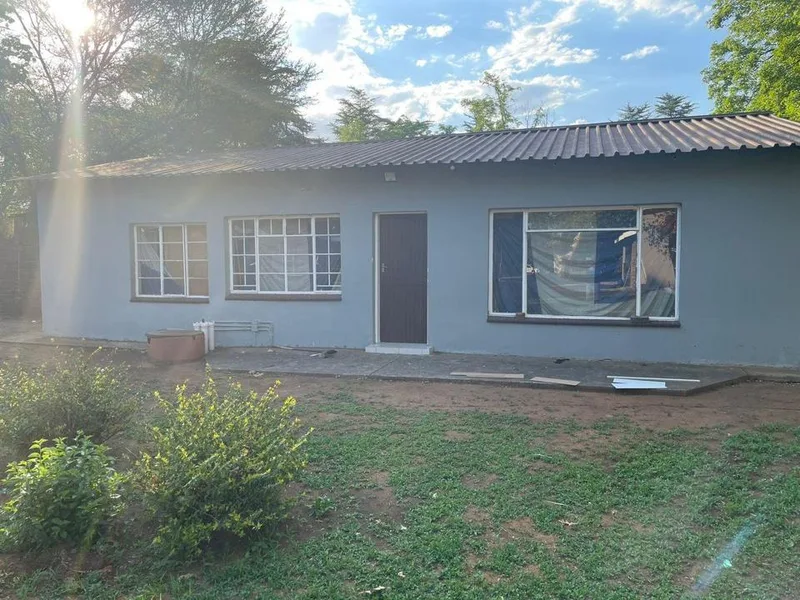 2 Bedroom House to rent in Unitas Park