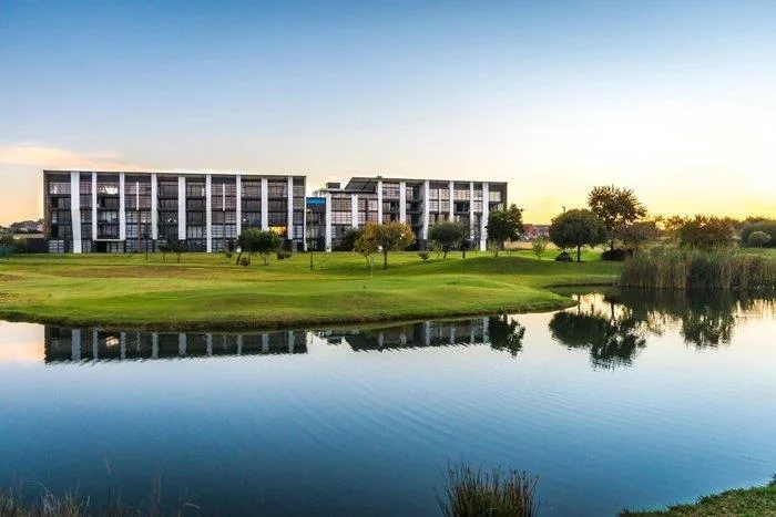 3 Bedroom Apartment / flat to rent in Midstream Estate