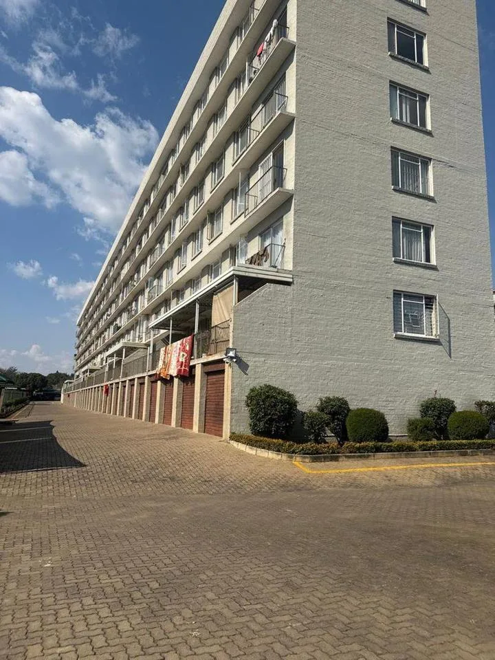 2 Bedroom Apartment / flat to rent in Queenswood