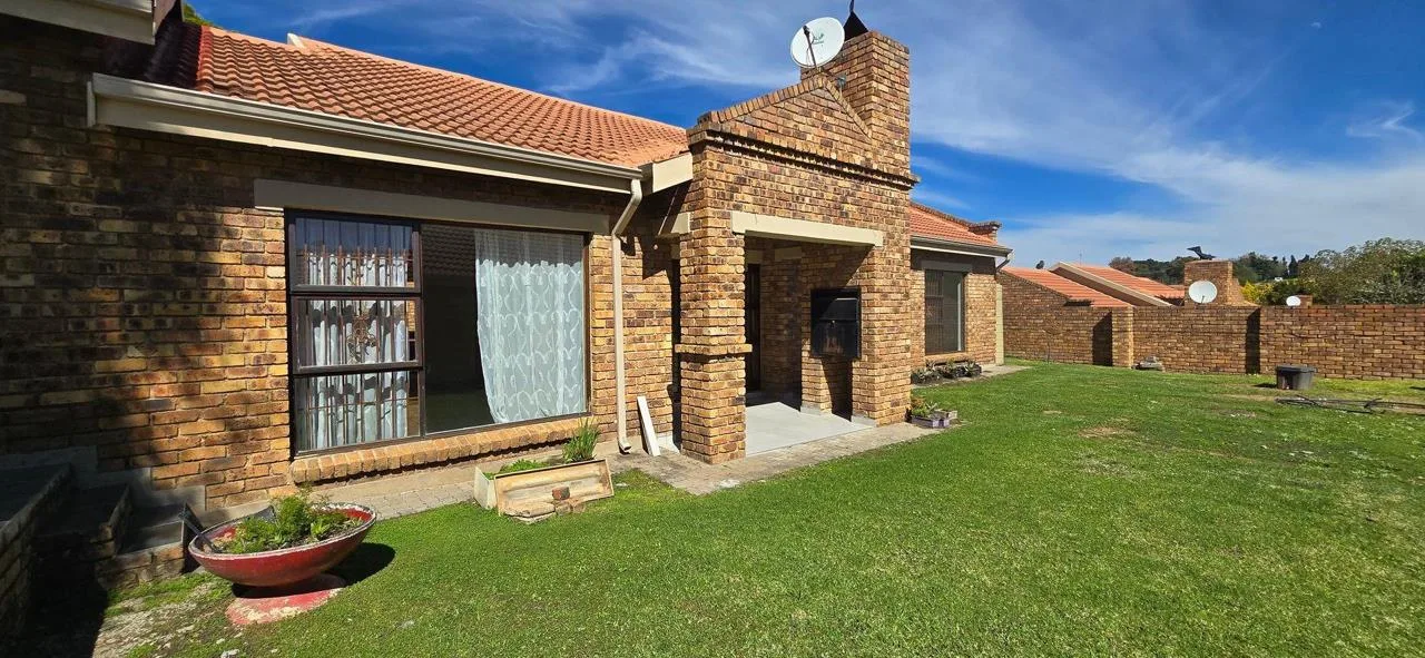3 Bedroom Townhouse to rent in Honeydew