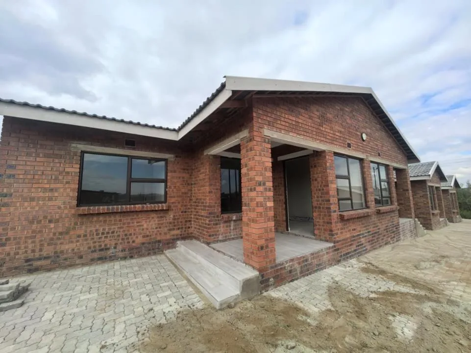 2 Bedroom Apartment / flat to rent in Limit Hill