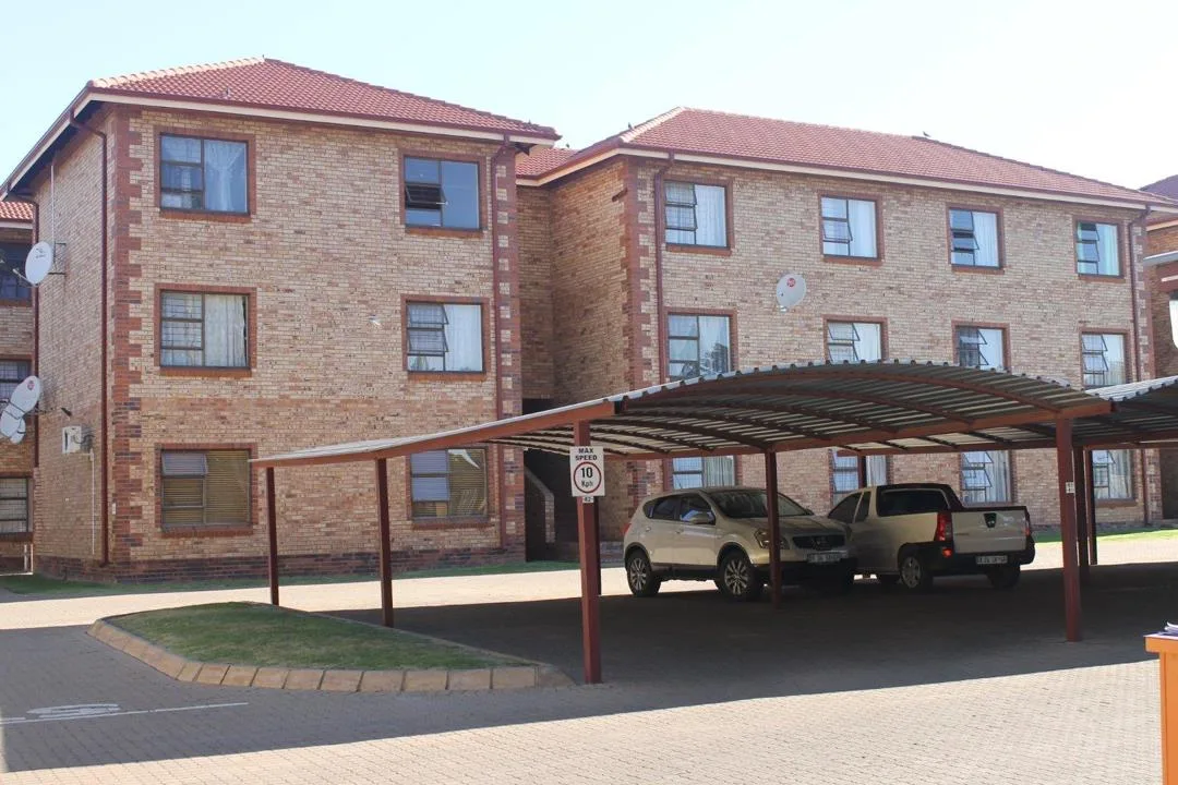 1 Bedroom Apartment / flat for sale in Potchefstroom Central