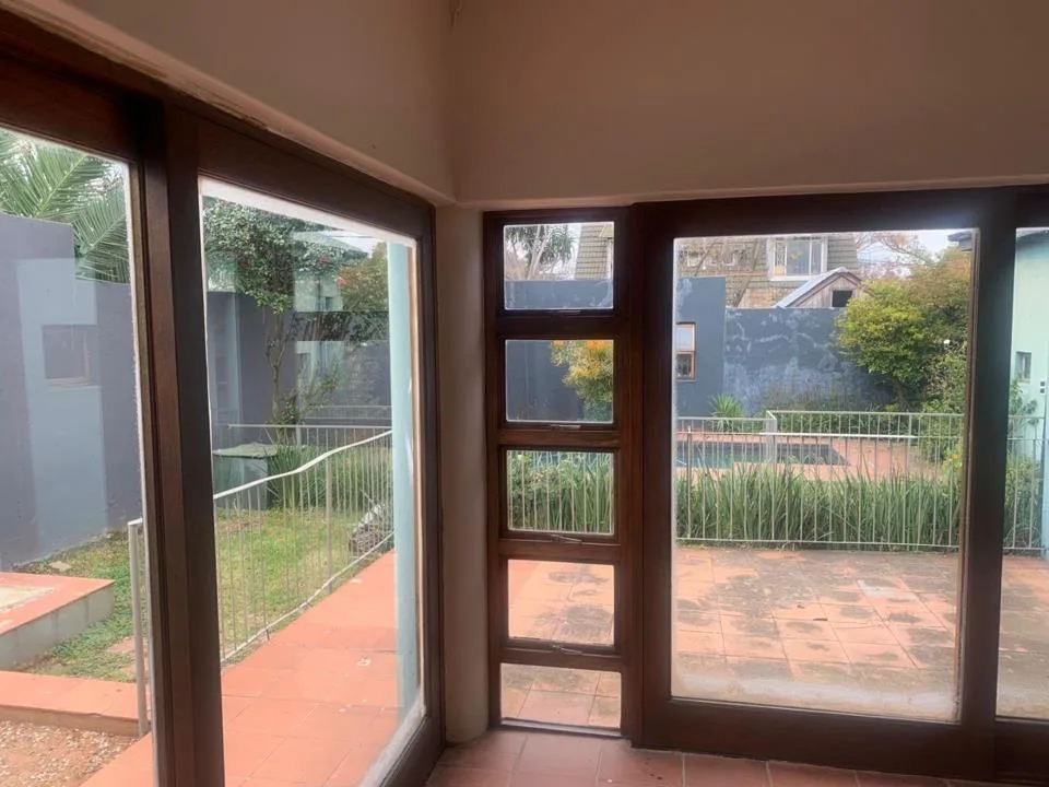 2 Bedroom House to rent in Westdene
