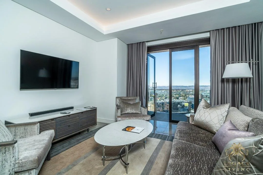 1 Bedroom Apartment / flat to rent in Sandton Central