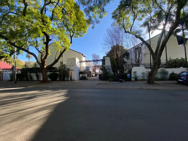 2 Bedroom Apartment in Sunnyside