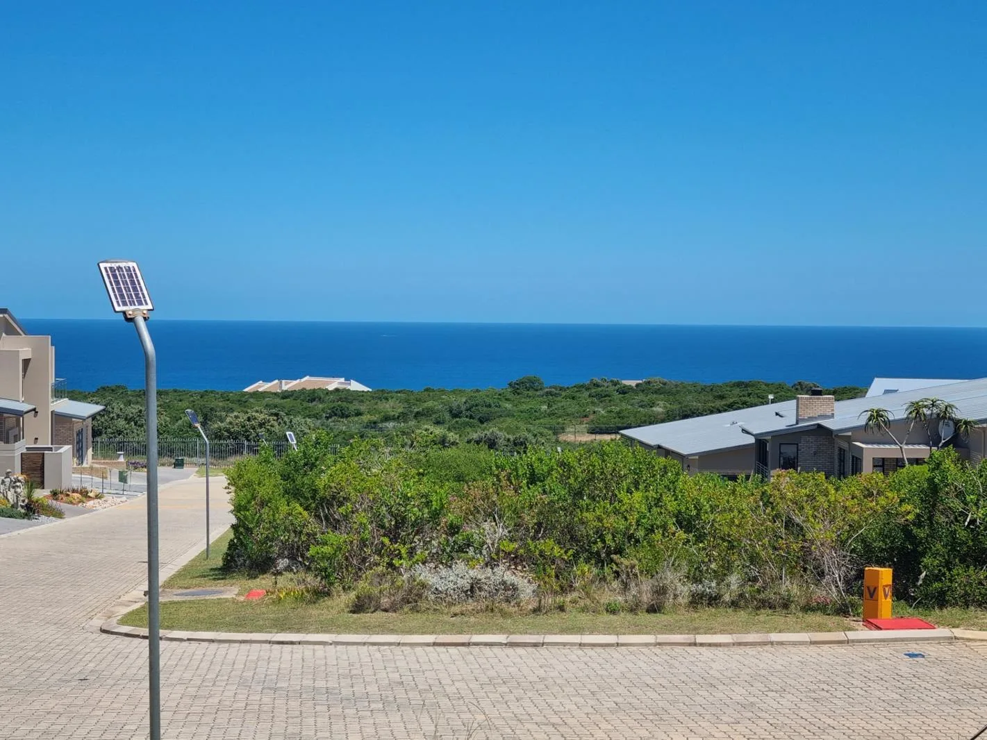 359 m² Land available in Dana Bay