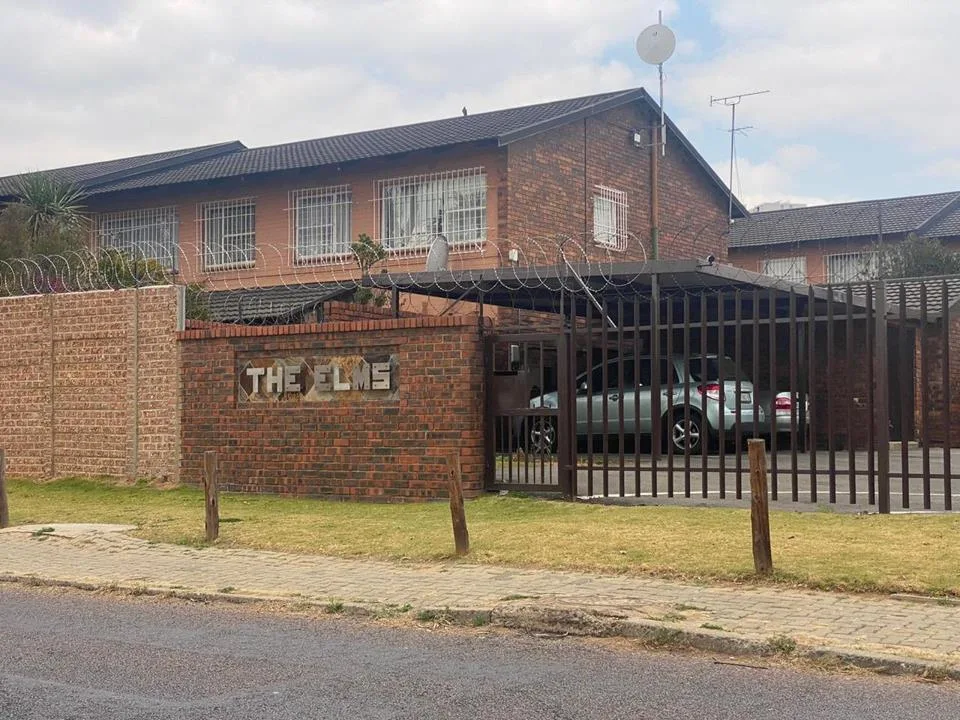 2 Bedroom Apartment / flat to rent in Bedford Gardens