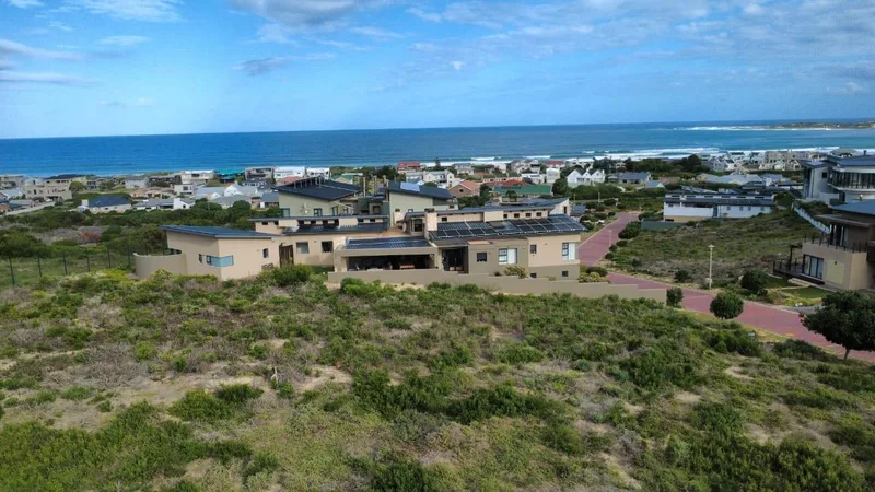 1 301 m² Land available in Stilbaai Oos