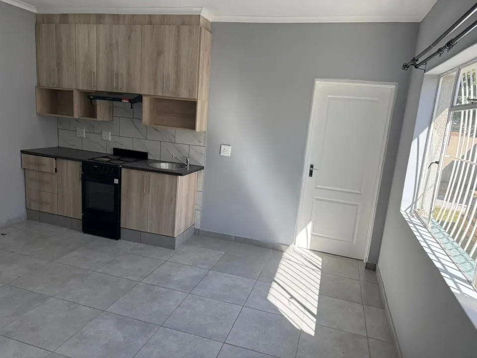 2 Bedroom Apartment / flat to rent in Edenvale Central
