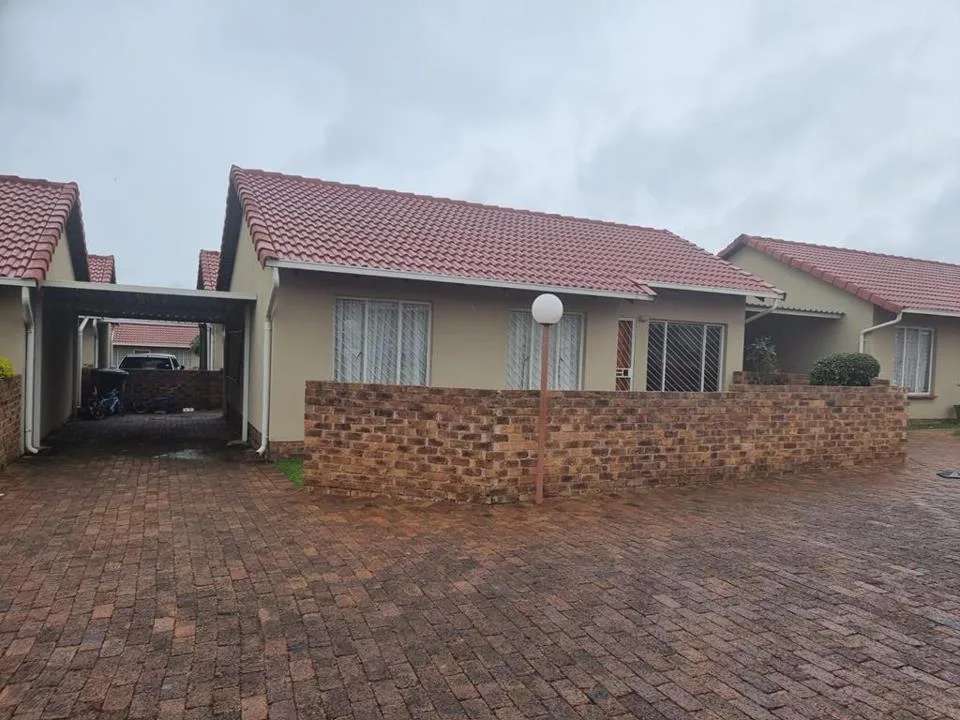 3 Bedroom Townhouse to rent in Ormonde