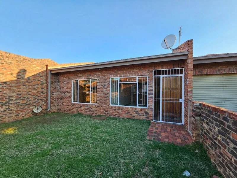 2 Bedroom Townhouse for sale in Wilkeville