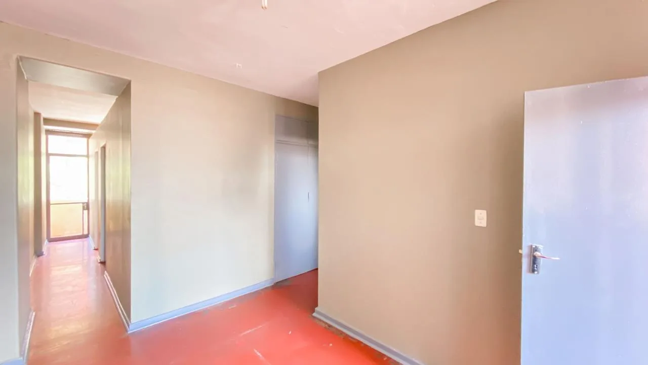 3 Bedroom Apartment / flat to rent in Hillbrow
