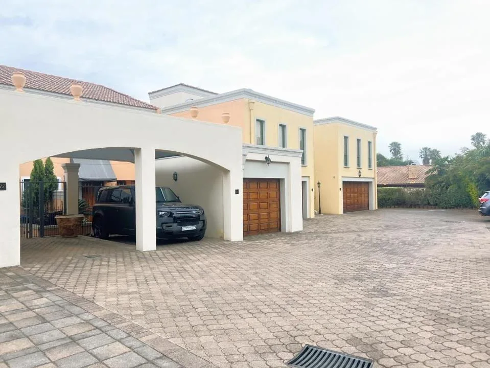 Apartment / flat to rent in Bedfordview