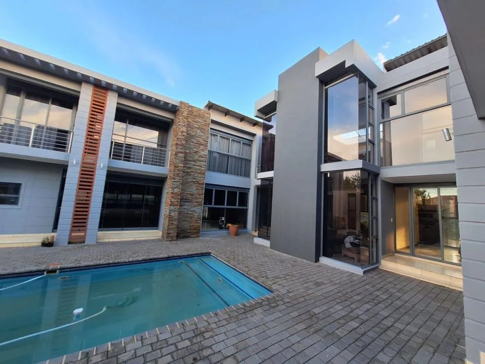 5 Bedroom House to rent in Midstream Estate