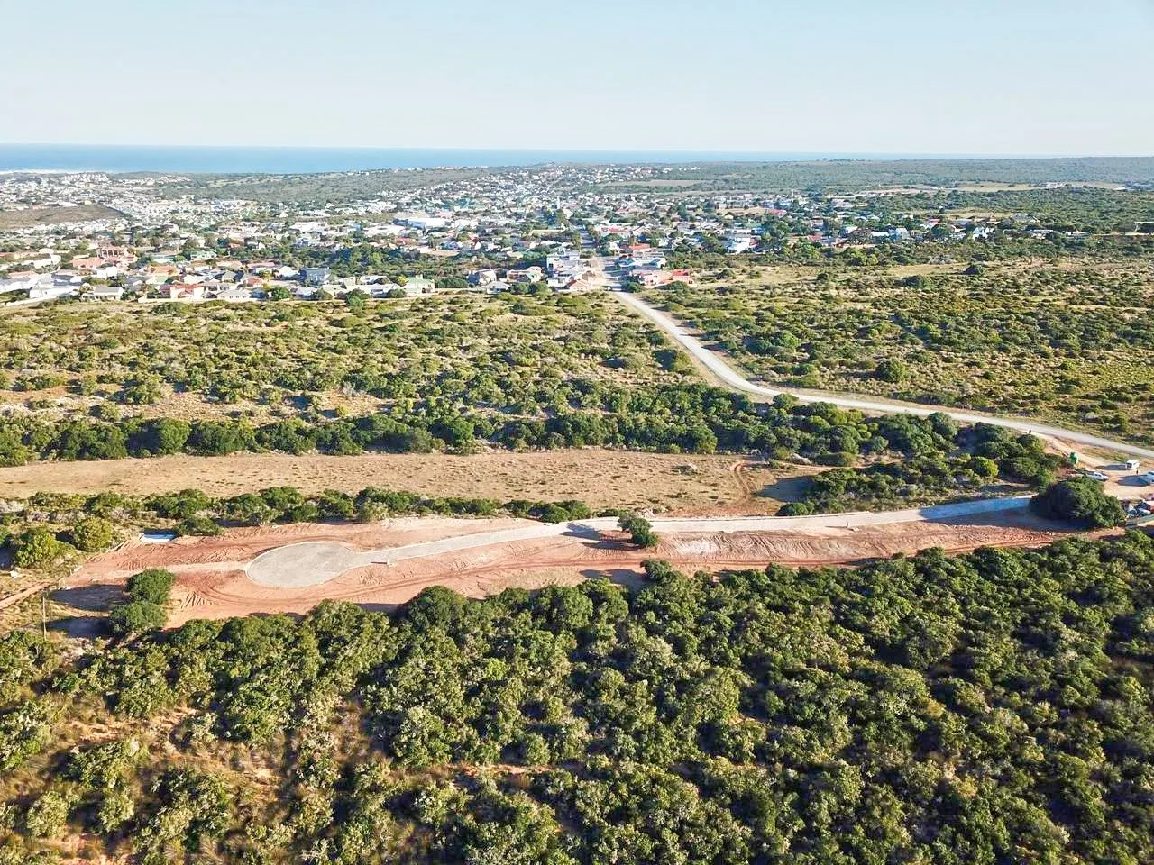 858 m² Land available in Stilbaai Wes