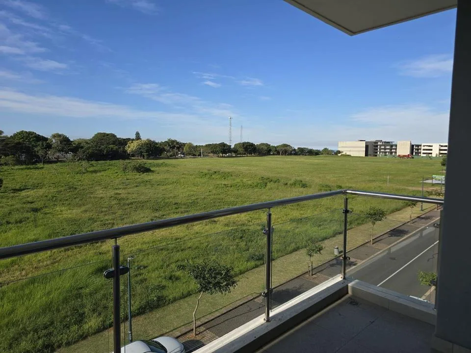 2 Bedroom Apartment / flat to rent in New Town Centre