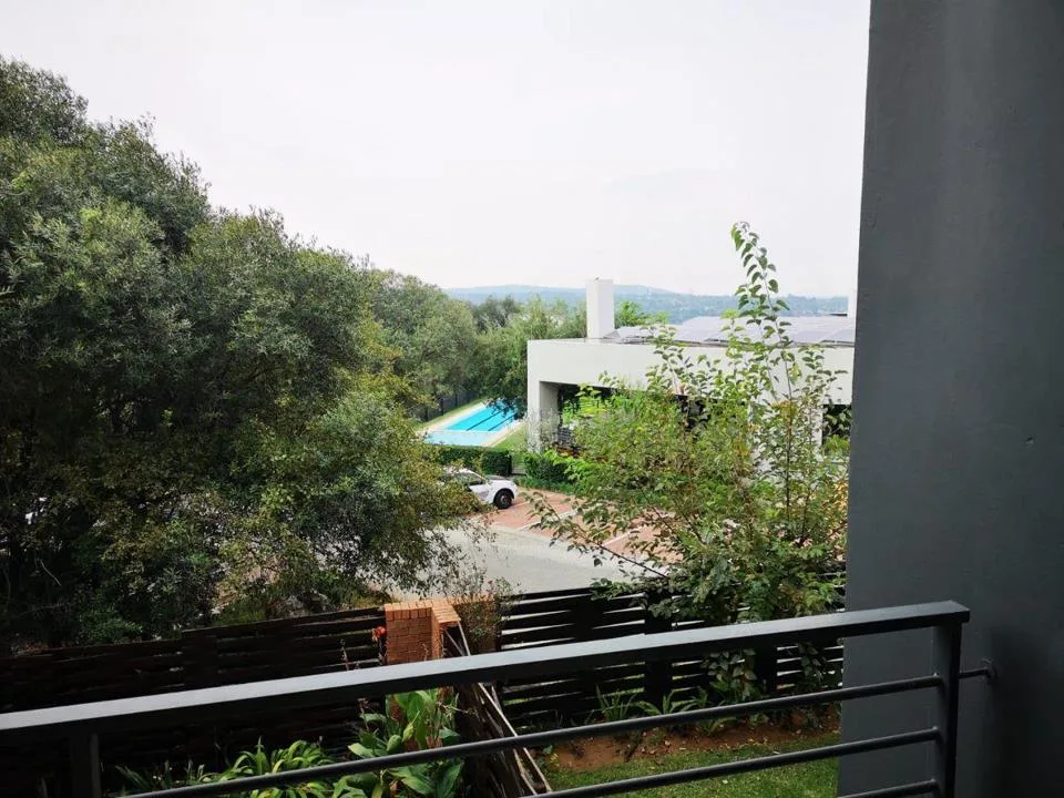 2 Bedroom Apartment / flat to rent in Fourways