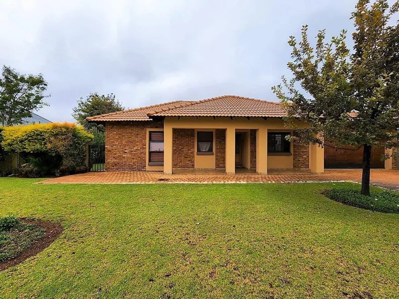 2 Bedroom House to rent in Midstream Estate