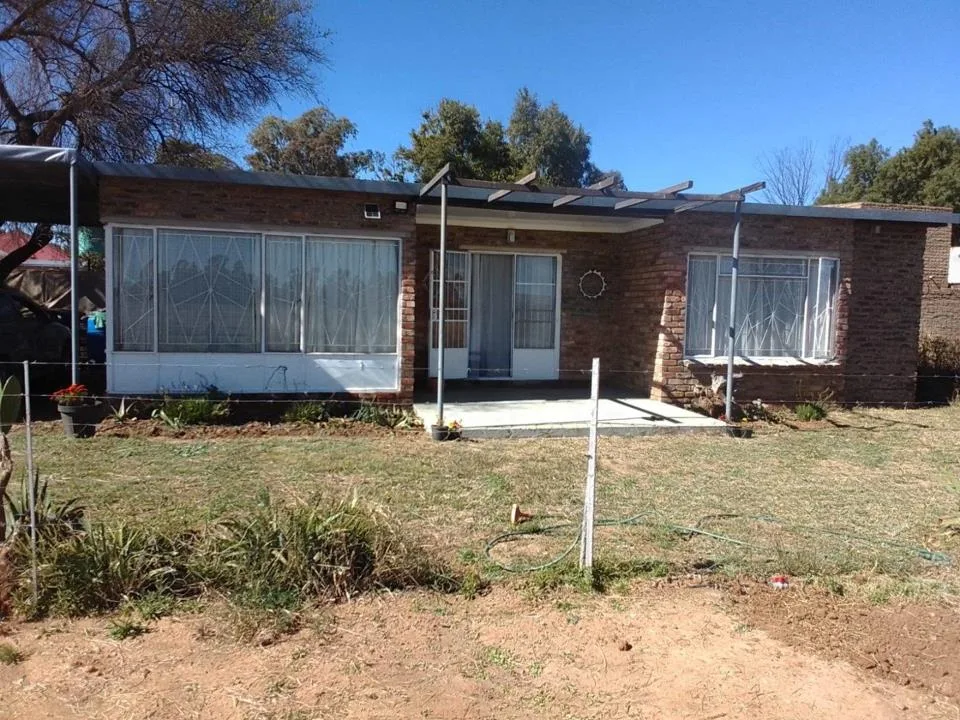 2 Bedroom House for sale in Dominionville
