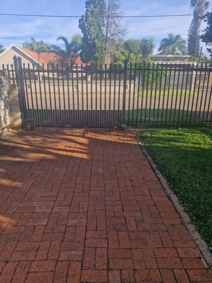 1 Bedroom House to rent in Dorandia