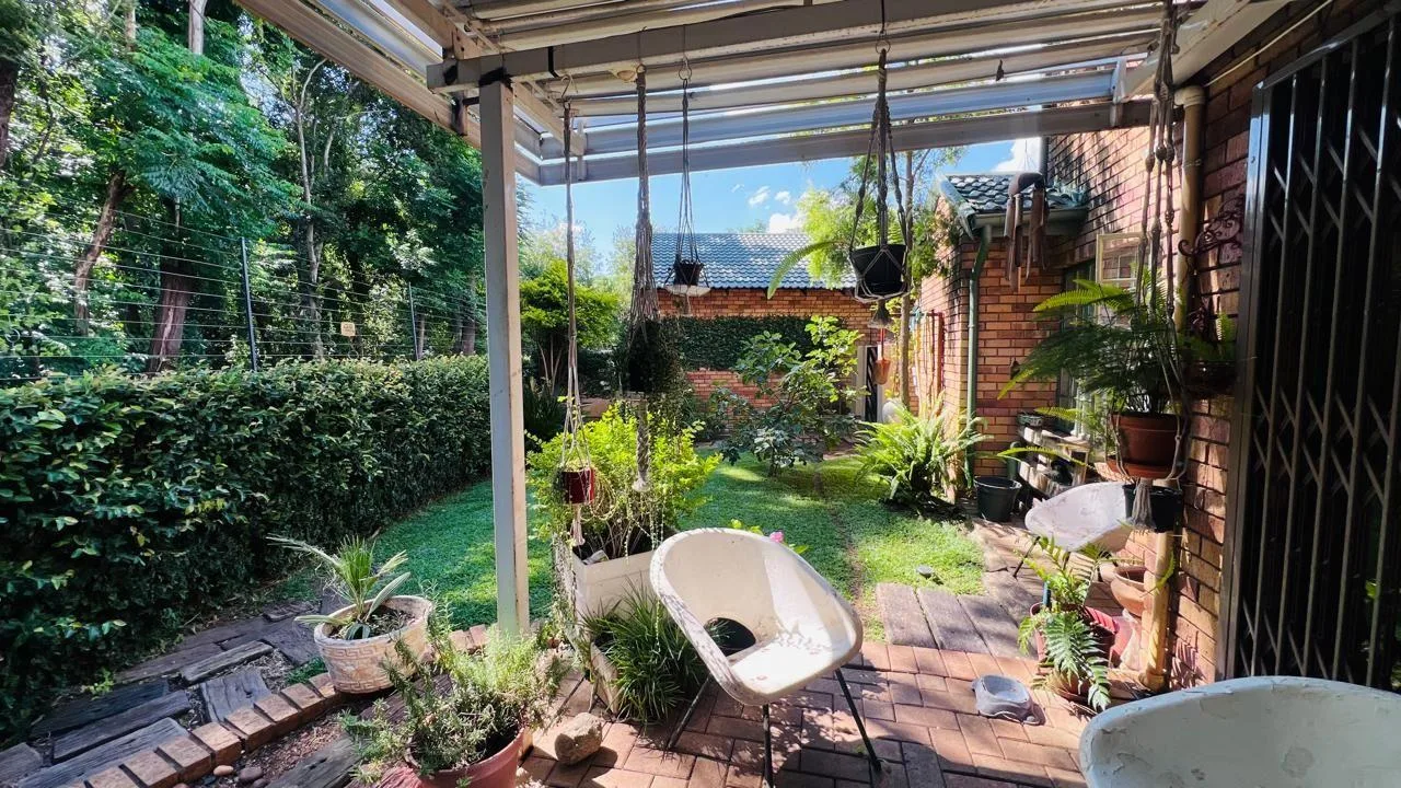 5 Bedroom Apartment / flat for sale in Ifafi